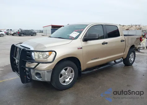 2010 Toyota Tundra Grade 5.7L V8 из США, поврежденный, VIN 5TFEY5F14AX093769